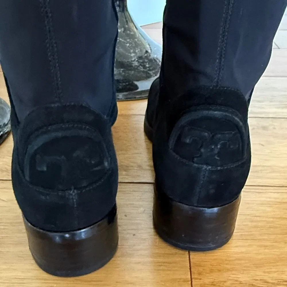 Tory Burch “Catlin” stretch boots